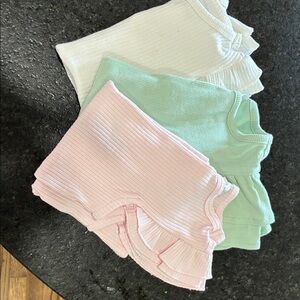 Kids Ruffled Short sleeve tees-Pink, Mint, and White